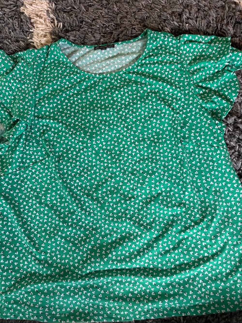 Women's Green Floral Short-Sleeve Tee